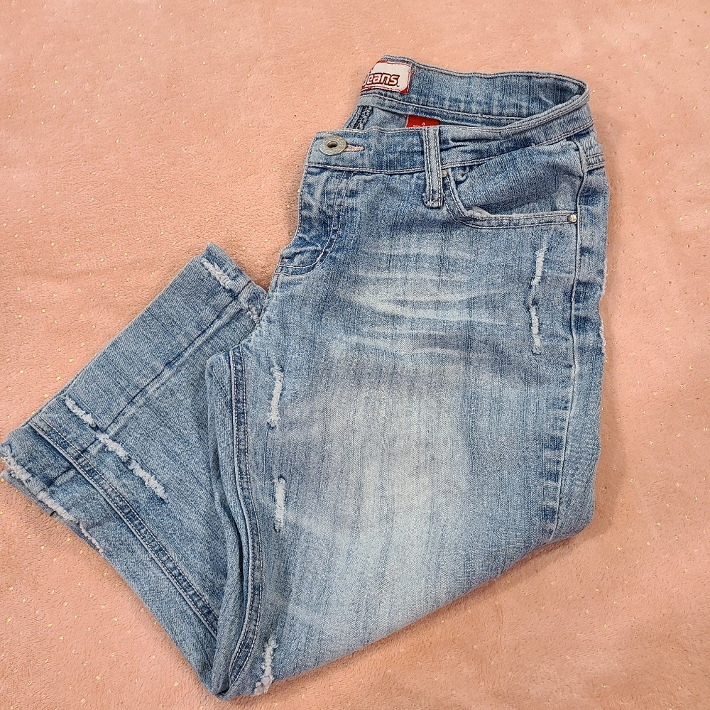 *Lazer* Denim Capri Pants